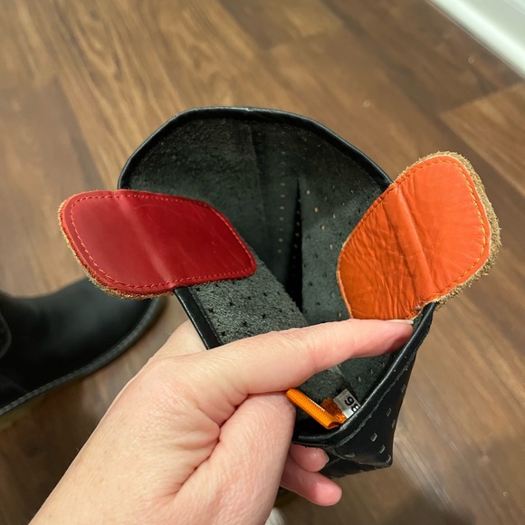 Black Leather Boots Size 36 - Picture 10 of 14